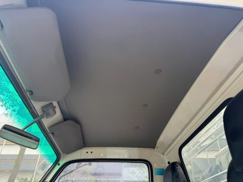 ISUZU QKR55F Thùng kín INOX Đời 2017 - Ảnh 5