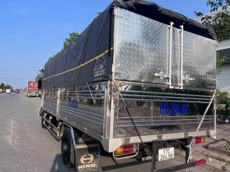 HINO XZU730L Thùng bạt Đời 2016 - Ảnh 16